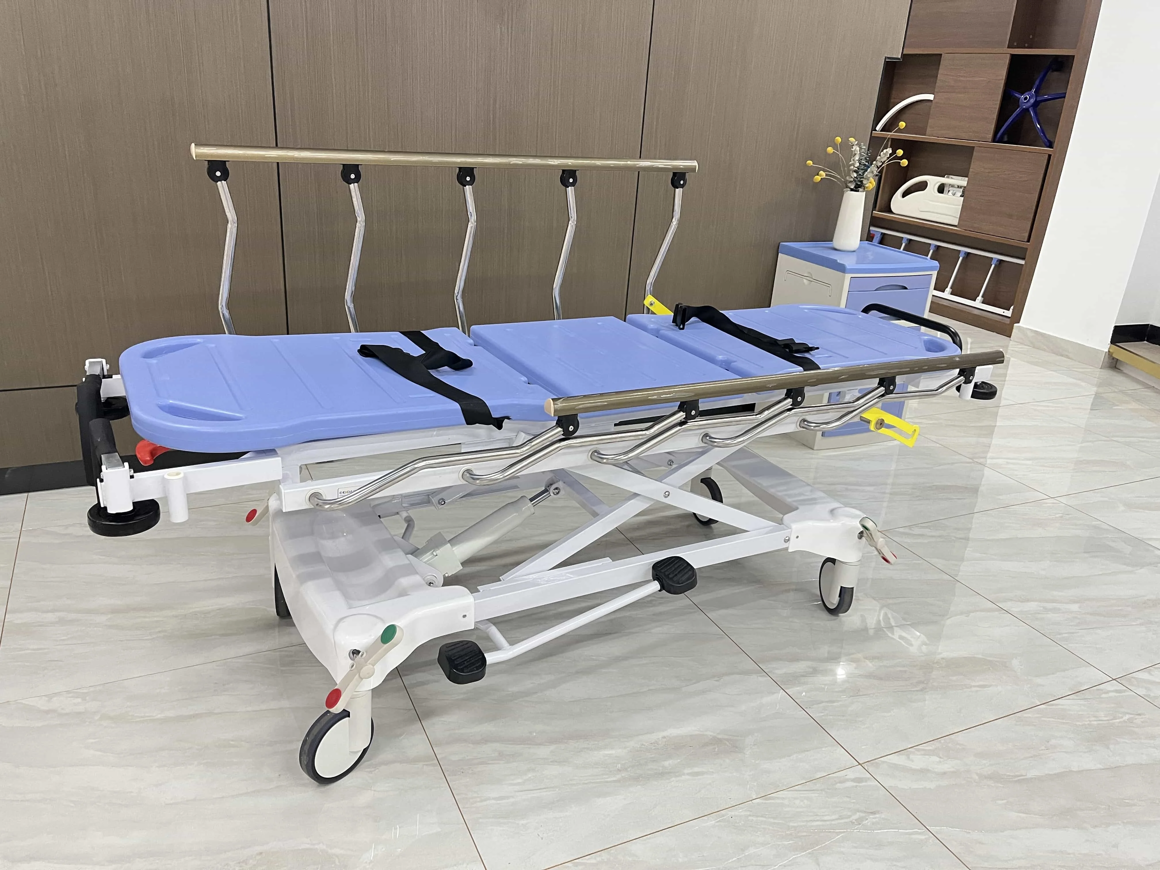 Medical hydraulic patient transfer stretcher bed multifunctional emergency stretcher trolley