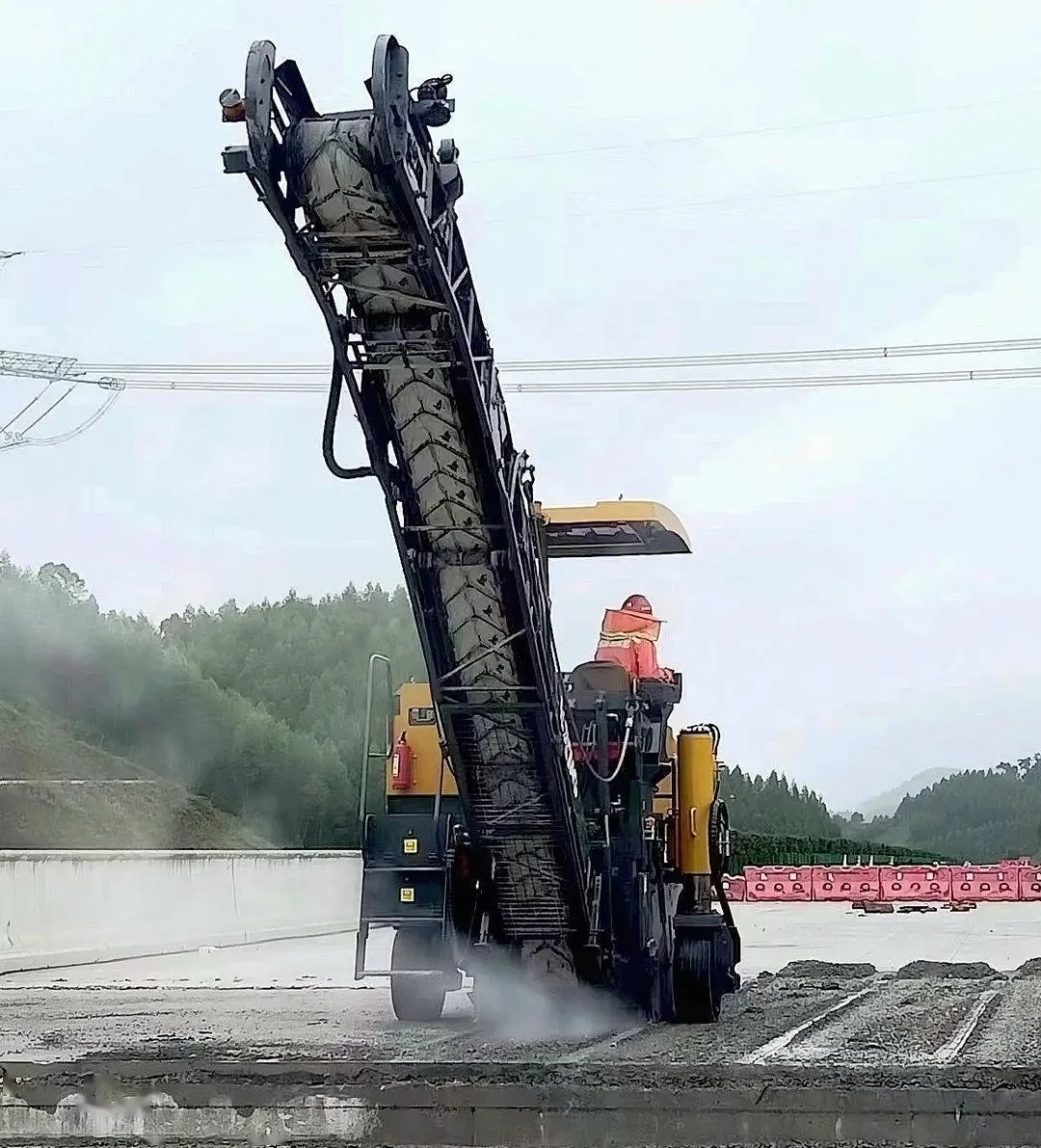 2024 ORIEMAC 1000mm Cold Milling Machinery XM1005H Asphalt Road Milling Machine