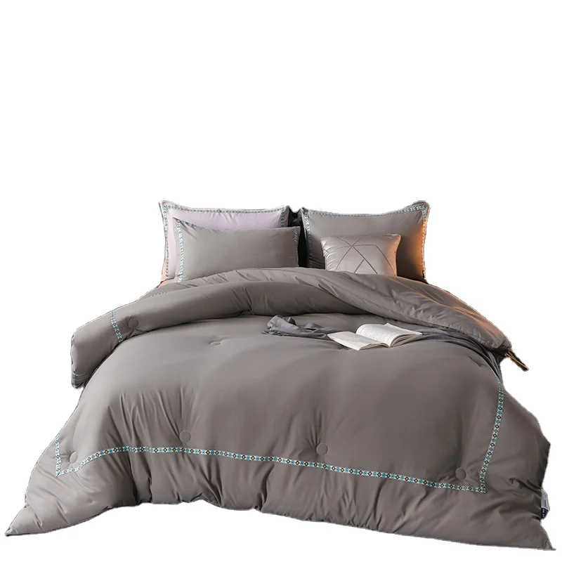 Wholesale Ultra Soft Hotel Brushed Microfibre Custom Solid Color Satin Embossed Polyester Fiber Comfort Bedding Quilt