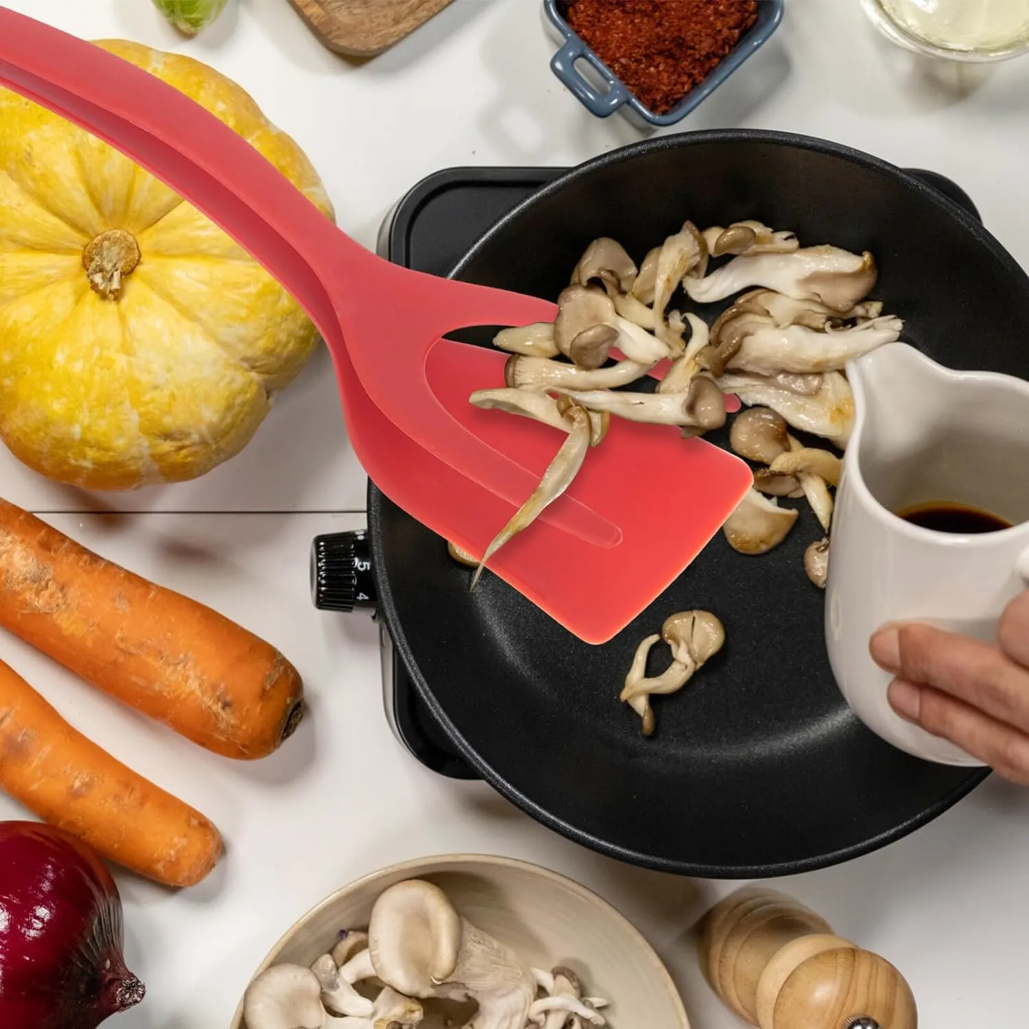 Multifunctional Silicone Fried EggTurner Double Spatula Food Clip 2 in 1 spatula Grip Flip Tongs Shovel Kitchen Spatula