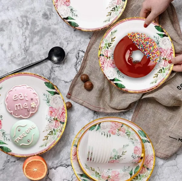 Поставщик Таиланд цветочные украшения одноразовые бумажные салфетки посуда набор тарелок для вечеринки на свадьбу и день рождения