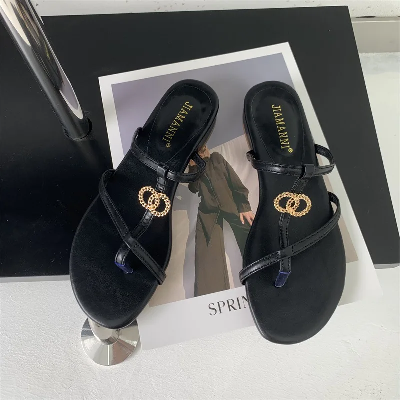 wholesale fashion PU ladies sandals ladies luxury female fashion flat slippers new designer flat leather flip flops slippers