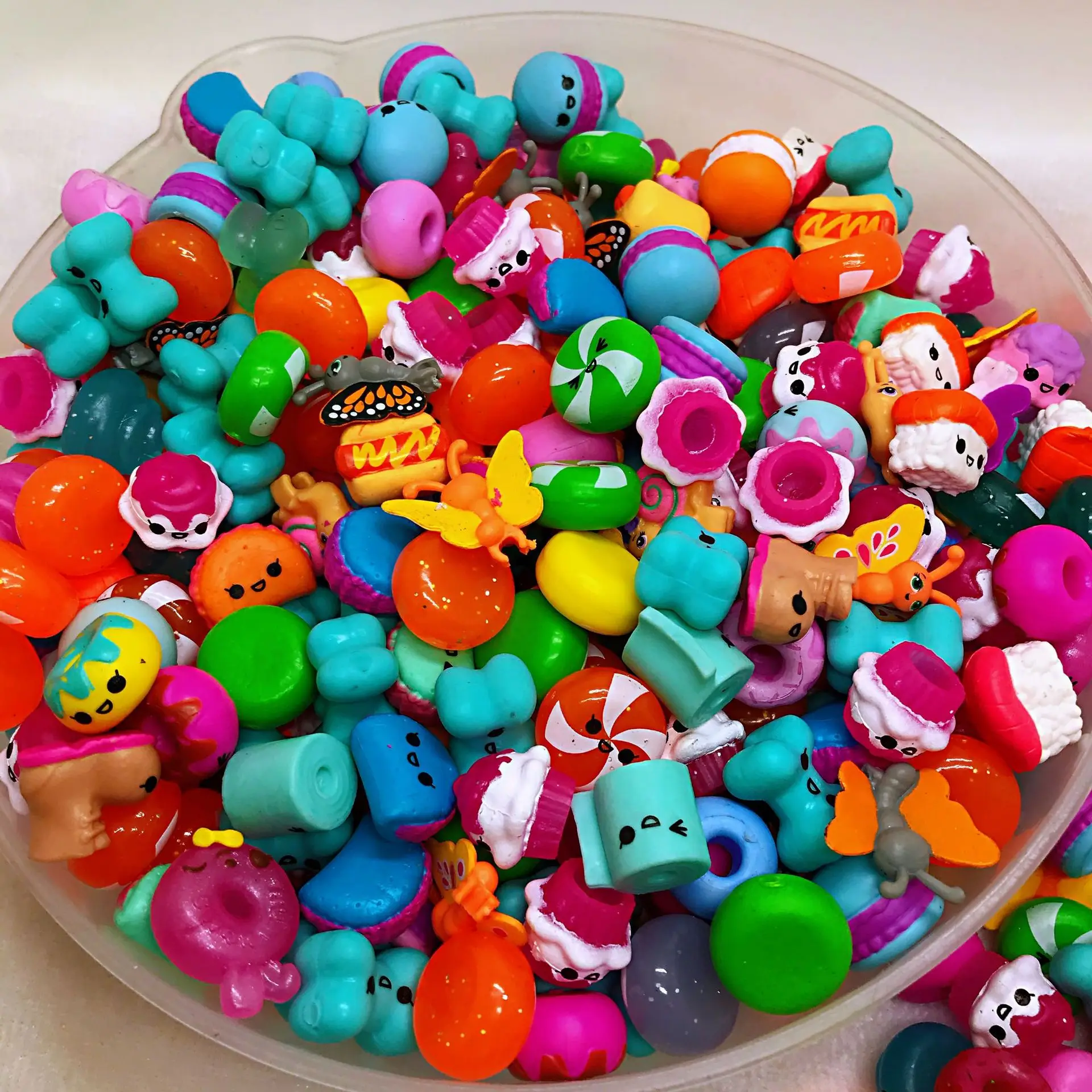 Hot sell candy toys with toys factory for kids and children