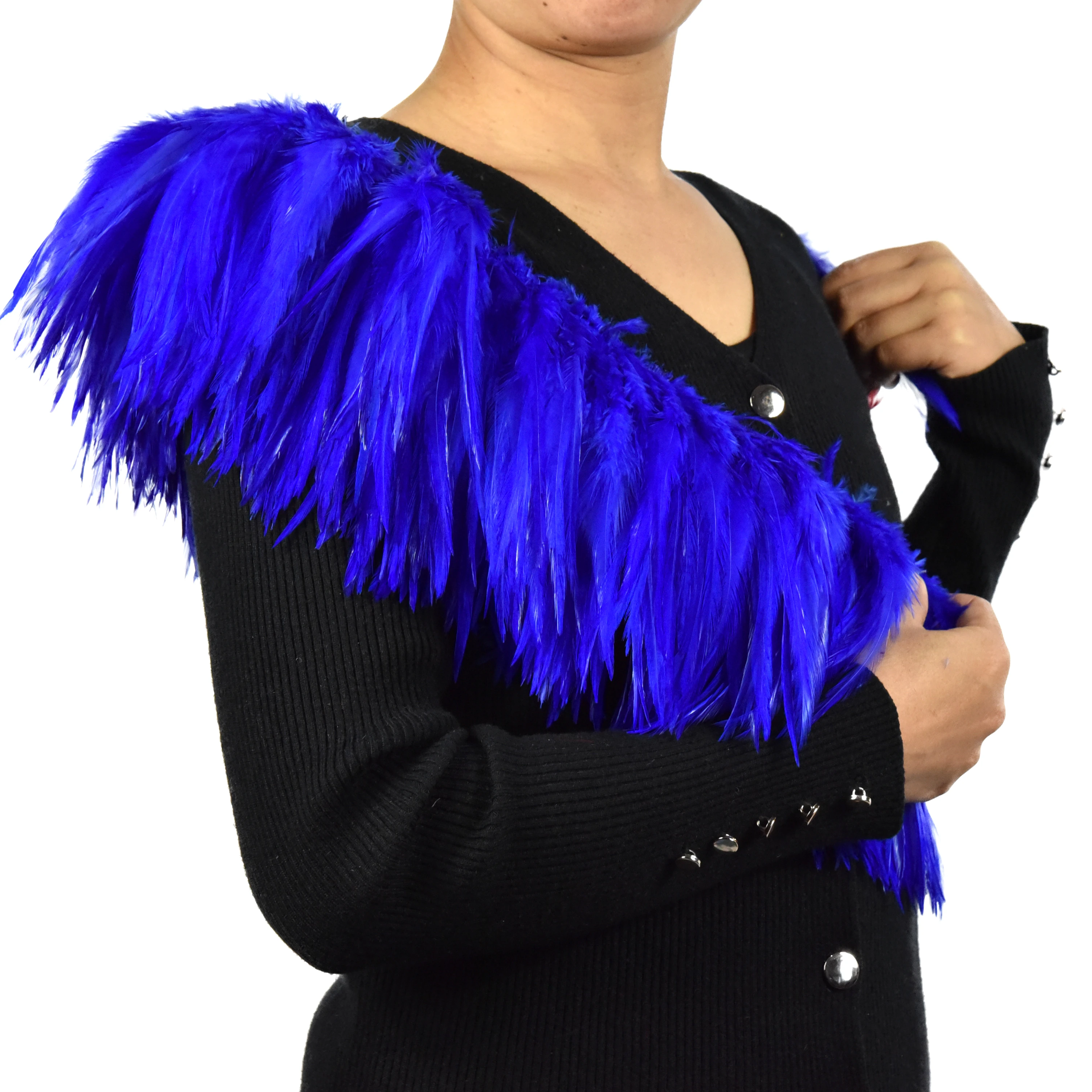 Factory hot sell  4/6inch Dyed White Rooster Saddle Feathers strung for carnival