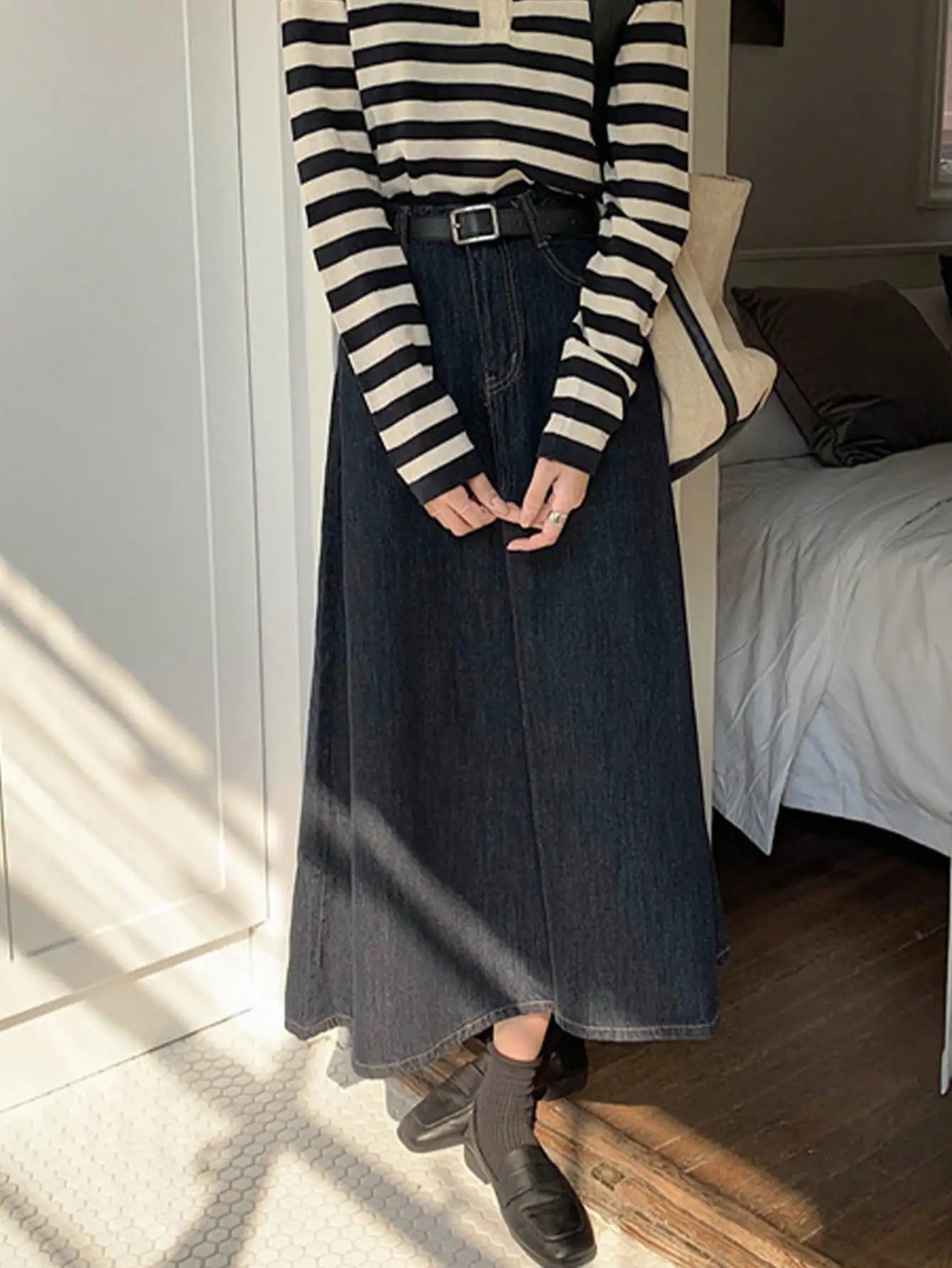 Free Sample Women Jeans Skirts Ladies Denim Blue All-Match Ulzzang Stylish Popular College Girls High Waist Denim Midi Skirt