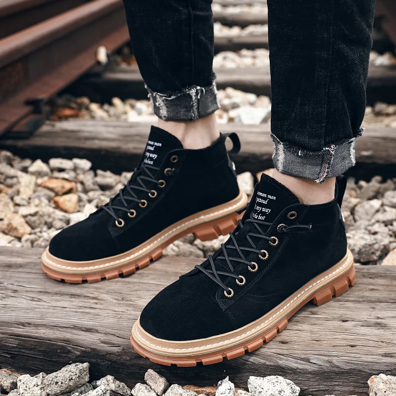 Factory hot sale comfortable martin safety shoes Breathable leather working shoes new fashion casual boots  for men