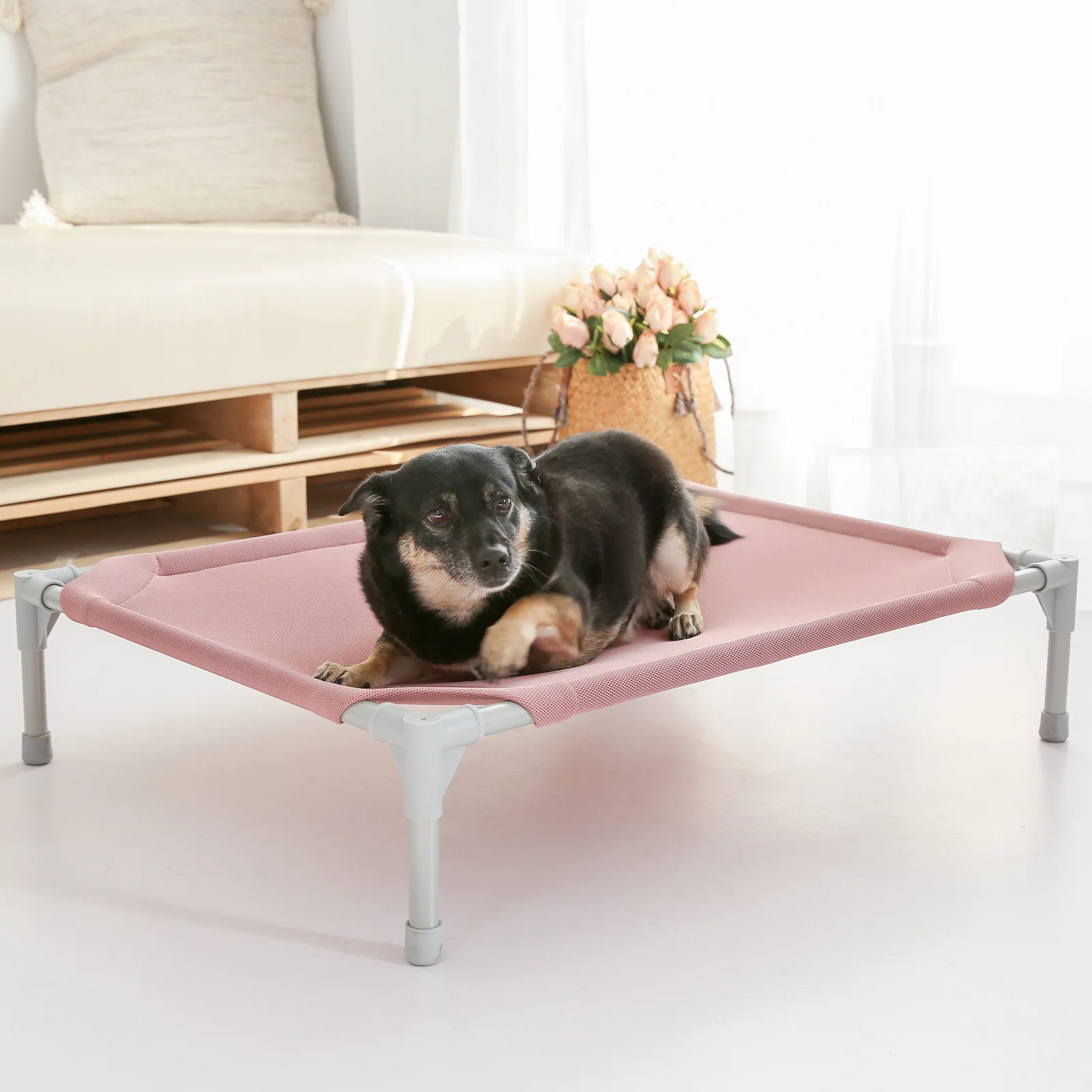 Outdoor Portable Lightweight Raised Pet With Skid-Resistant Feet Sturdy And Breathable Mat Elevated Dog Bed