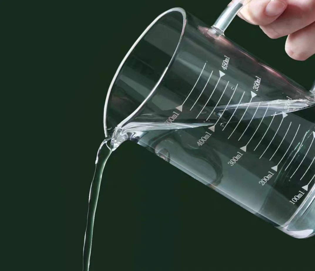 Безопасный для микроволновой печи прозрачный высокоборосиликатный мерный кувшин стеклянный мерный стакан с бамбуковой крышкой