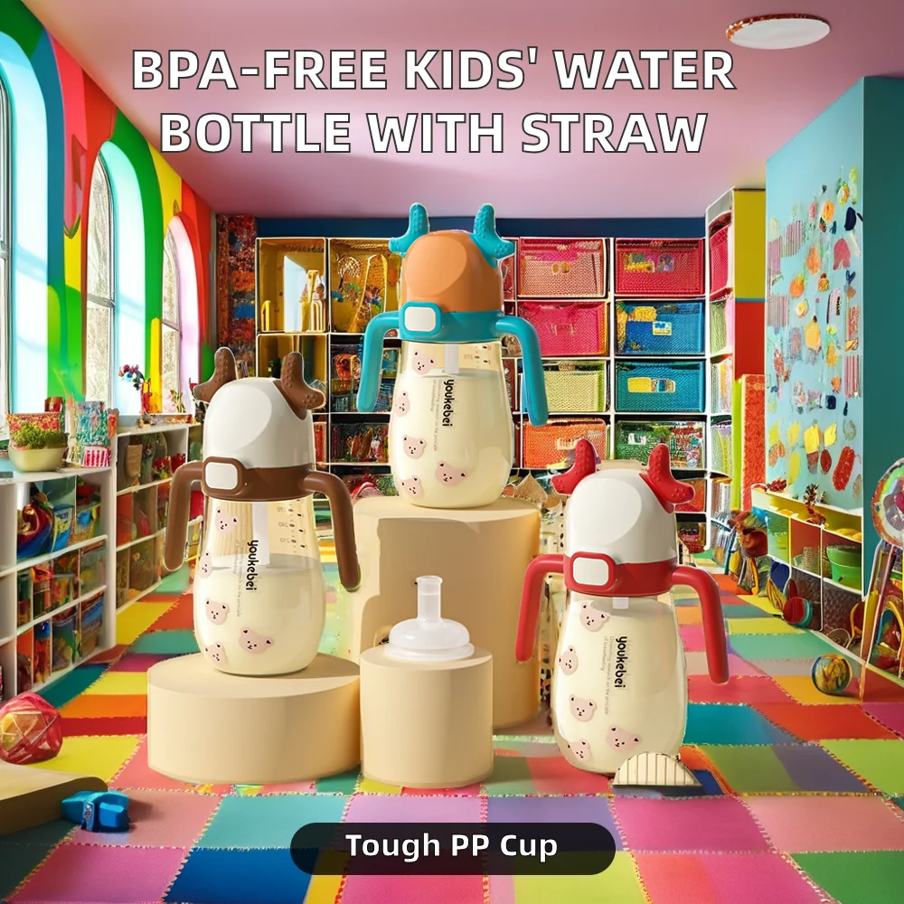 Hot Sale BPA-Free Plastic Water Bottle for Kids with Multifunctional Straw Baby Sippy Cup for Feeding