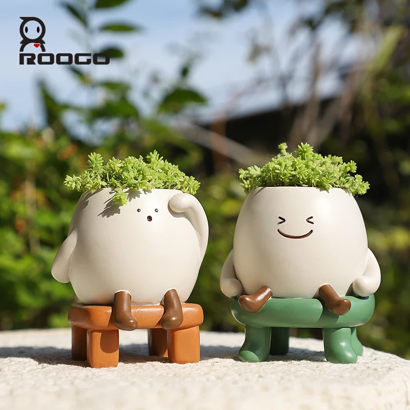 Roogo Cartoon Role Relaxing Life Bonsai Small Mood Adorable New Style Simple Design Chair and Pot Resin Planter Wholesale Price