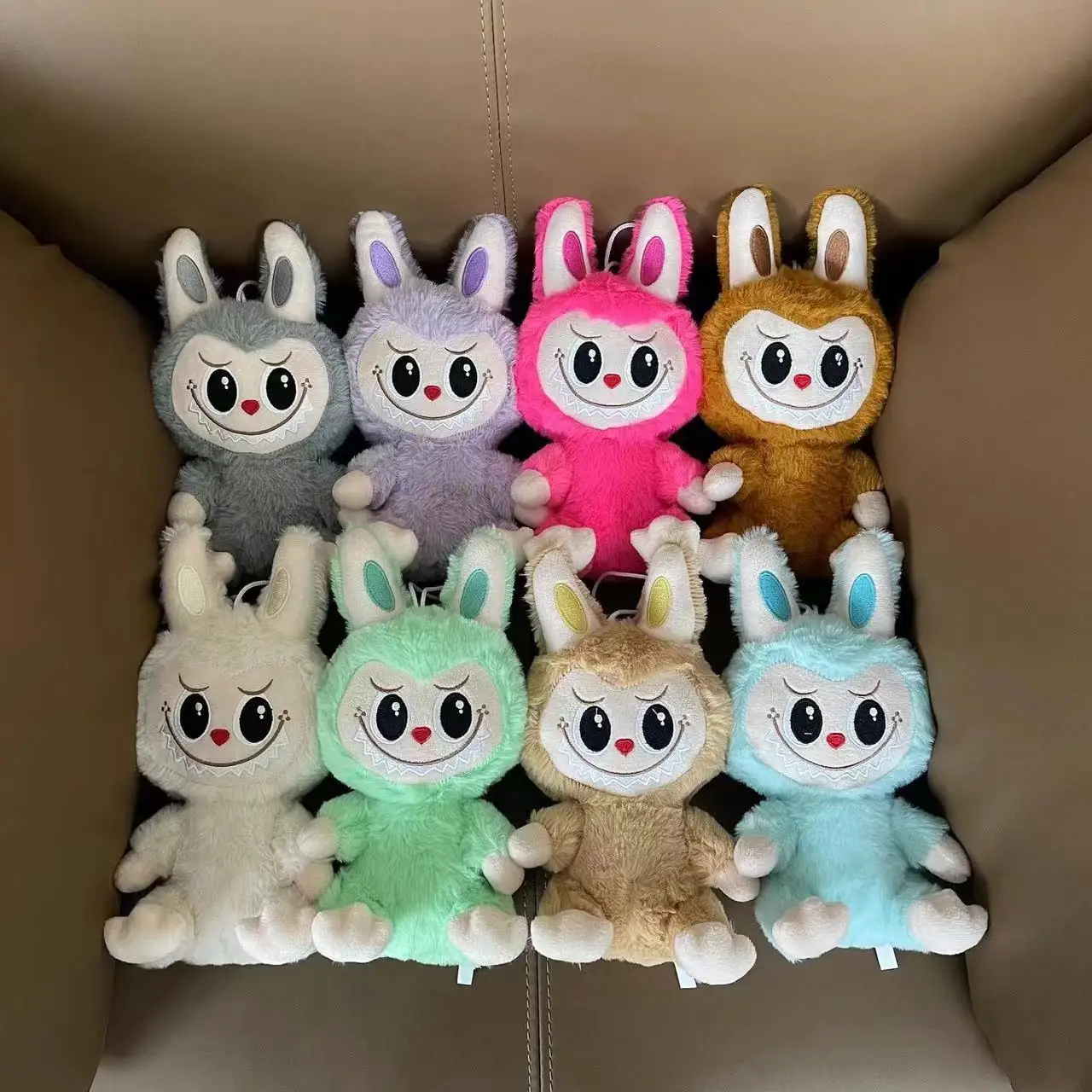 Internet celebrity cute doll labubu pendant high quality exquisite plush toy pop mart bag pendant