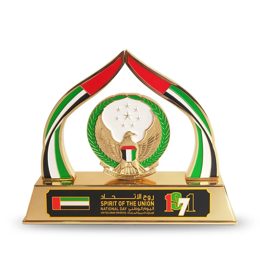 China Factory Manufacture UAE Flag and Falcon Metal Plaque UAE Metal Falcon Trophy
