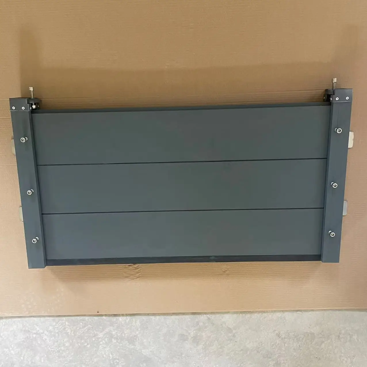 Dark Grey High Class Aluminum Flood Barrier Water Barrier Flood Divert