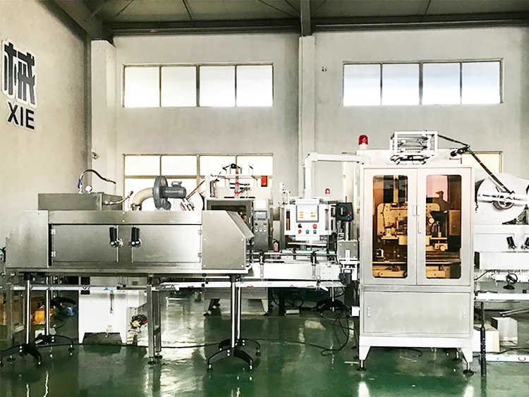 OEM Cosmetic Lndustry Cap Shrink Sleeve Labeling Machine Round Square Flat Pet Bottle Automatic Operation Cartons Packaging Type