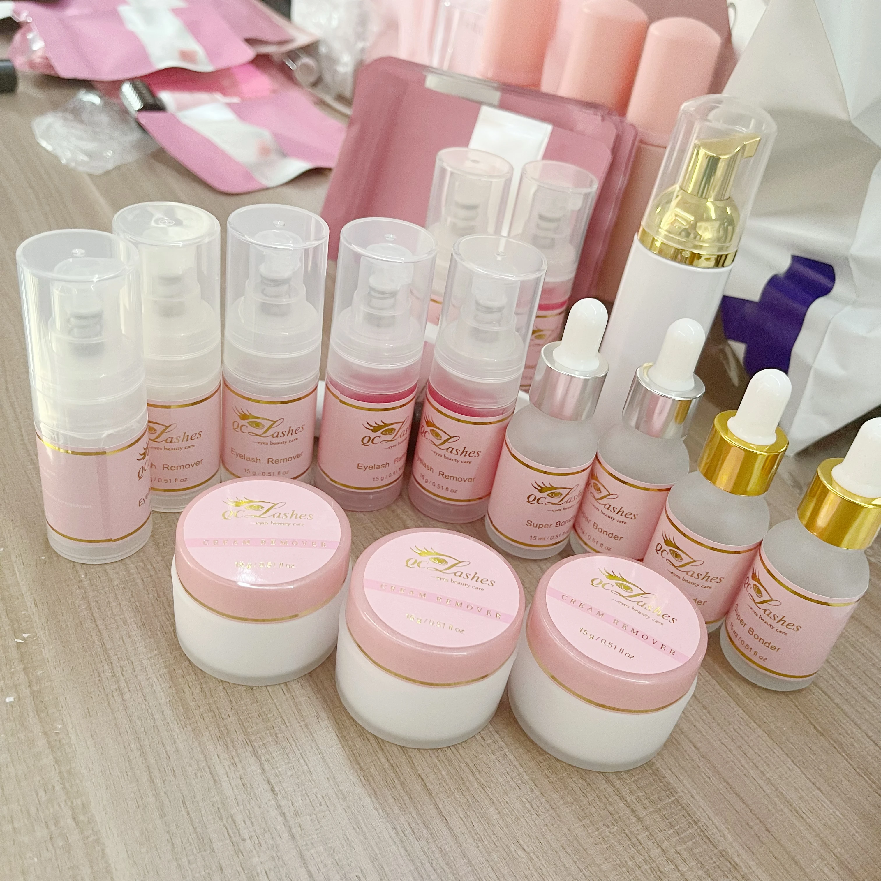 Custom logo lash glue fast drying lash glue 0.5s waterproof eyelash adhesive black clear black eyelash lash adhesive supplier