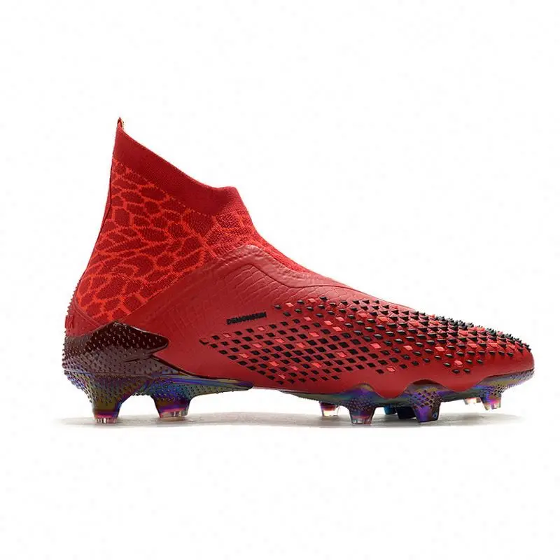 2022 New Design Trainning Shoes Breaking Spikes  Football Shoes Used