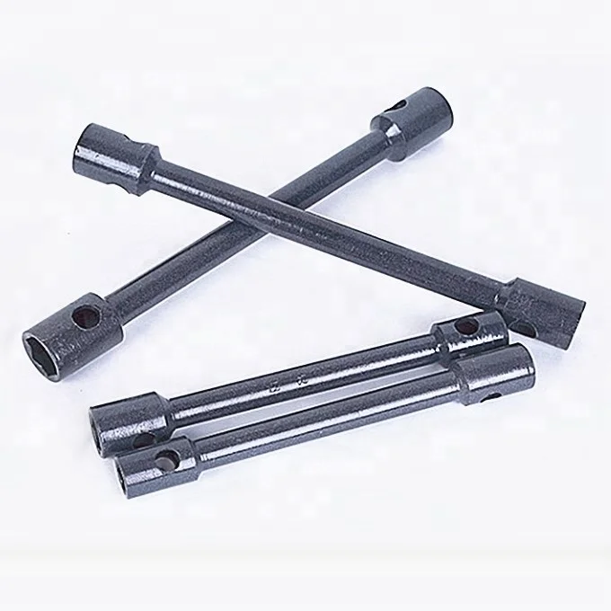 30x30mm Two Way Socket Wrench Wheel Spanner With Tommy Bar