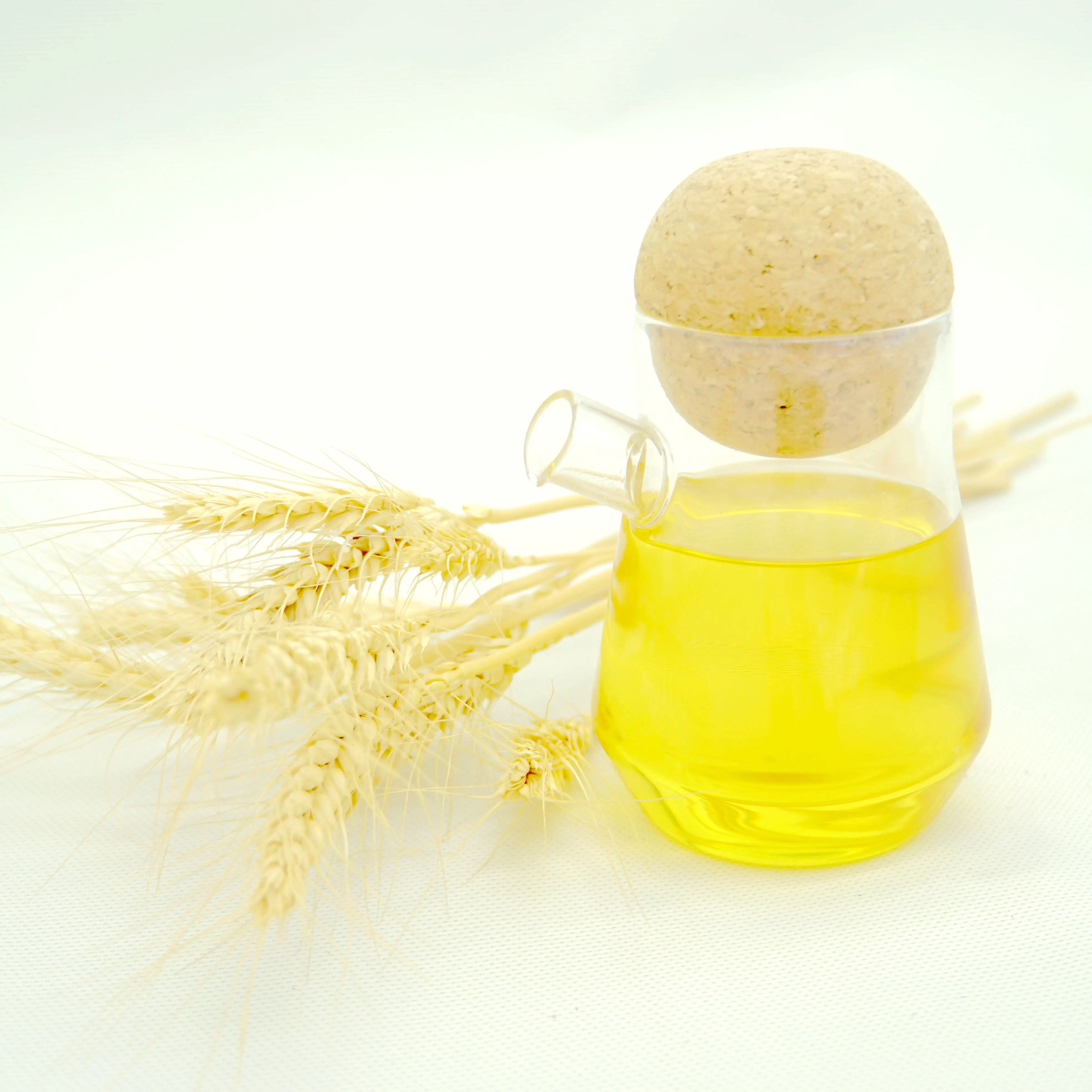 
The Chinese plant produces all-natural wheat germ oil for cooking 