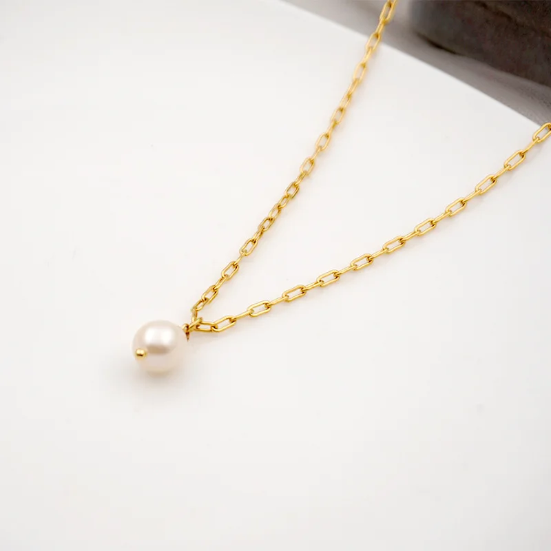 Fashion 2023 Necklace Simple Stainless Steel Pearl Necklace Unfading Pendants for Necklace