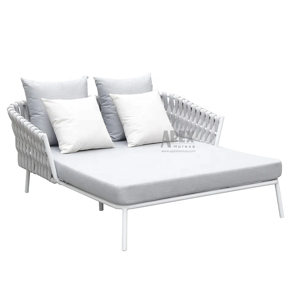 Lightweight Frame High- density Foam Waterproof Fabric Sun Bed UV Resistant Rope Daybed