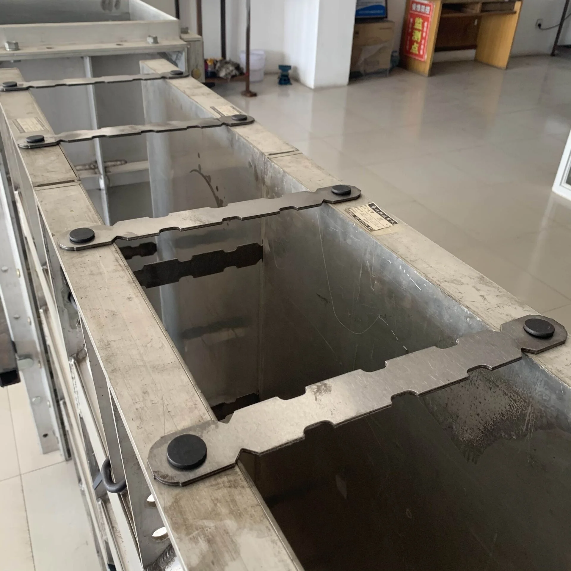 Concrete Brick Joint Forming Formwork Aluminum Stainless Steel Wall Flat Tie