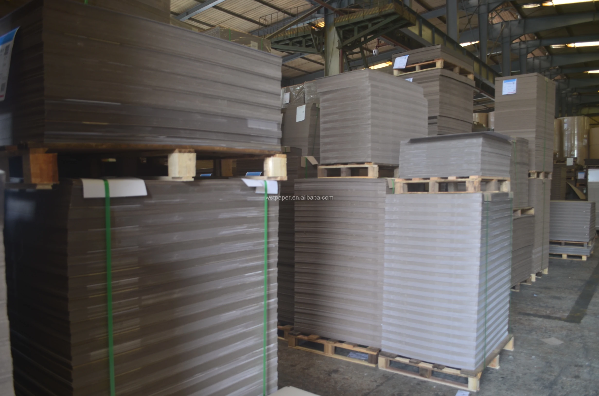 
Machinery Raw Material Gift Wrapping Bond Paper Custom Tissue Paperboard Sheets Paper Boxes 