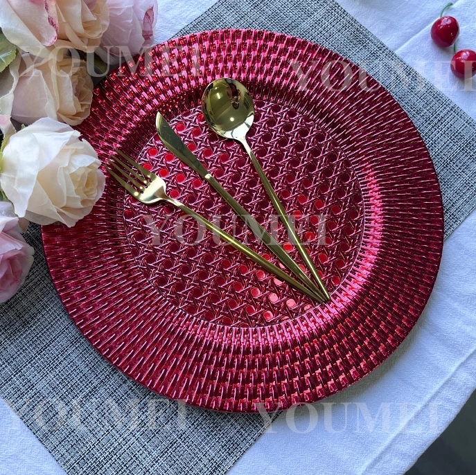 13 inch Wholesale Party Banquet Round Plastic Geometry Red Table Wedding Charger Plates for Dinner Reception