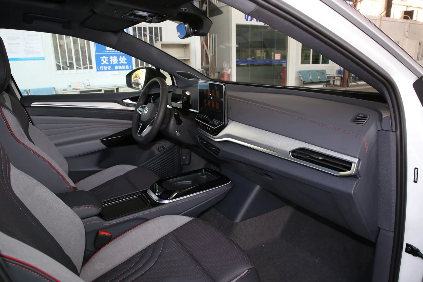 2024 Volkswagen ID.4 CROZZ 560 км полноприводные электрические подержанные автомобили PRIME edition