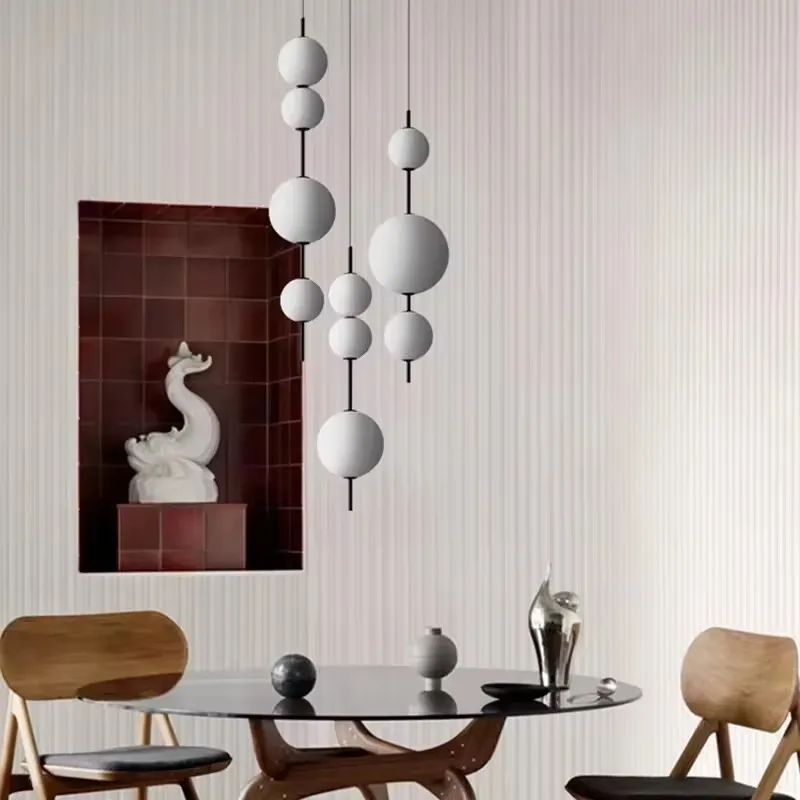 Creative Modern Nordic Hanging Suspension Lamps Black Metal Ceiling Chandeliers Round Glass LED Indoor Pendant Light