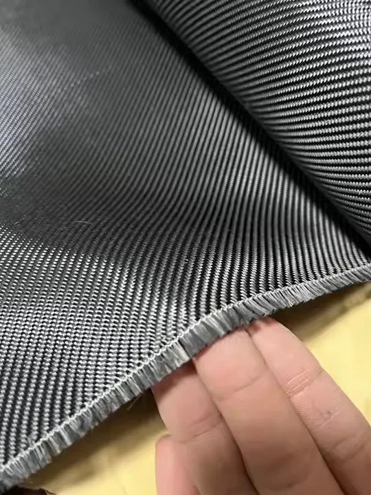 carbon fiber fabric cloth 5mm 12k 400gsm prepreg fabric for phone case