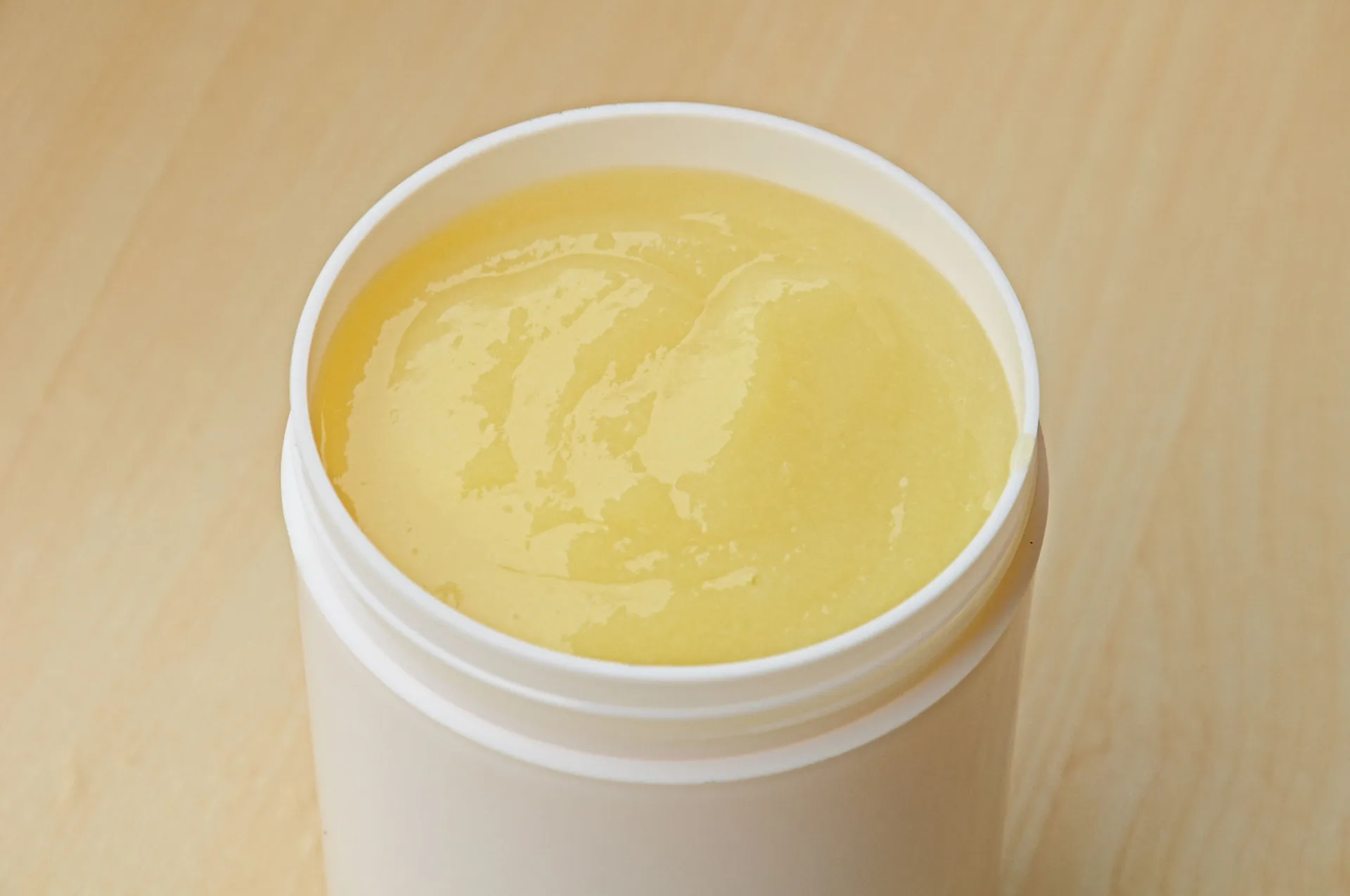 Health Care Product Fresh Royal Jelly Liquid Natural Organic Fresh Royal Jelly  10-HDA 1.4%