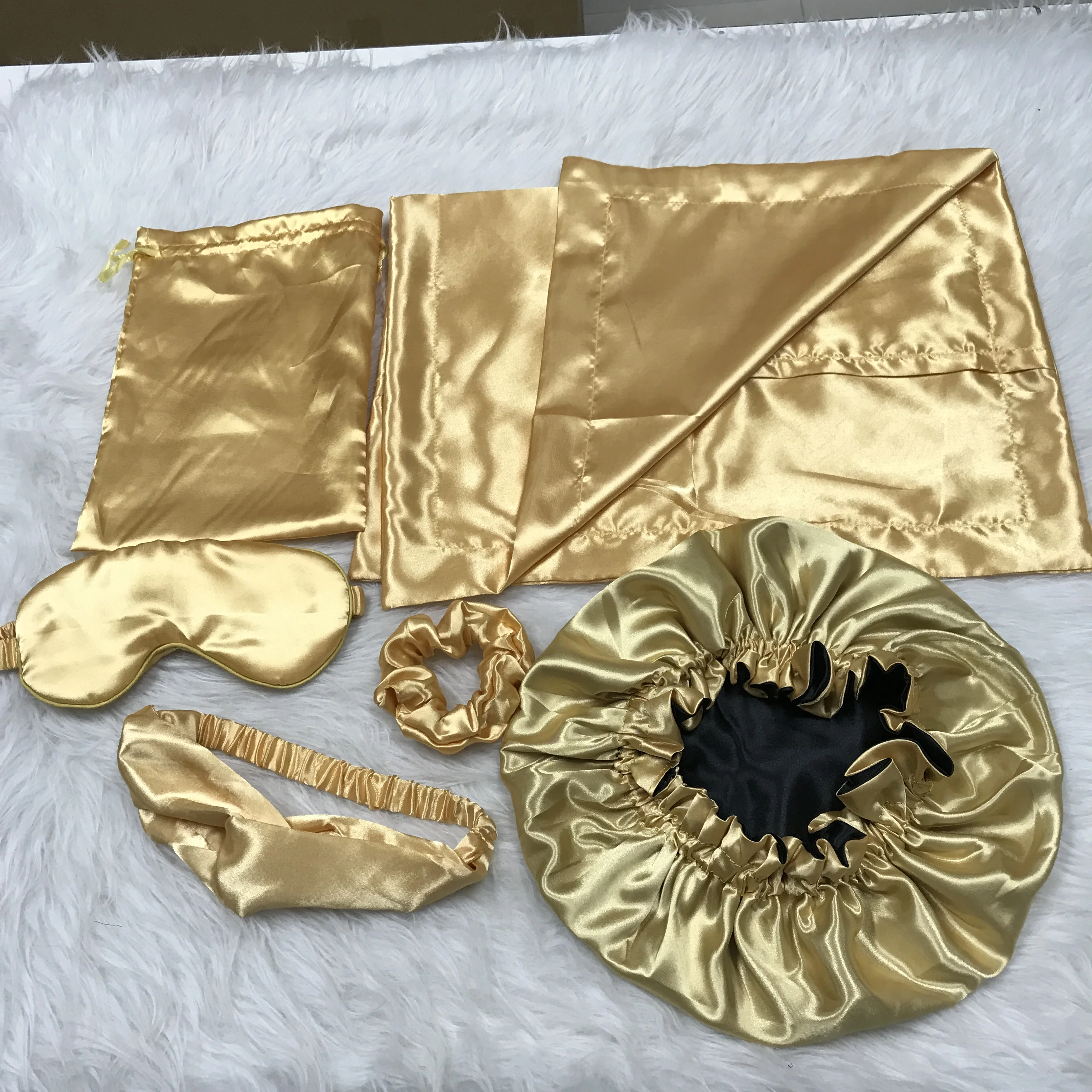 Wholesale Custom Embroidery 19/22/25/30 mm 100% Natural  Satin Silk Pillow Case with eyemask hair cape