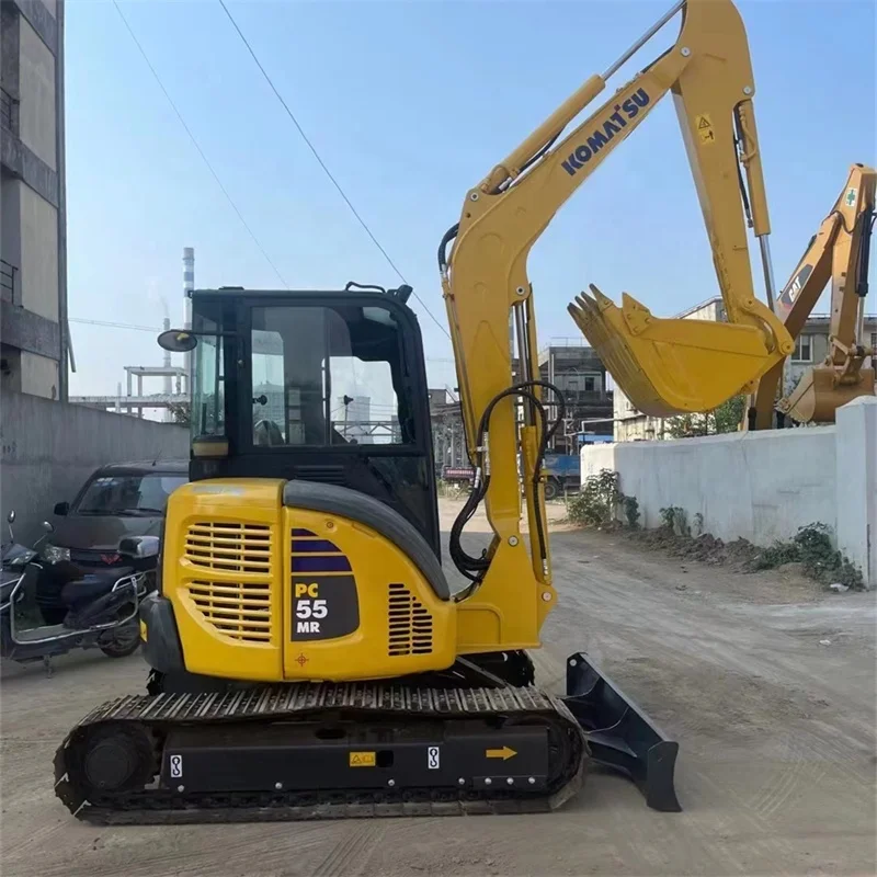 Мини-экскаватор Komatsu 55 mr для продажи хорошее состояние хорошая цена 5 тонн Рабочий вес
