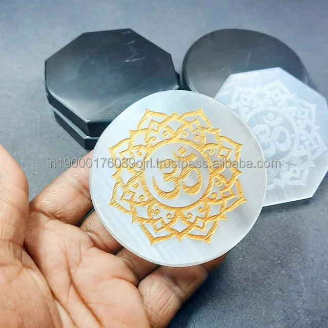 best selling natural agate stone crystals selenite flower of life carved selenite charging plate for decoration