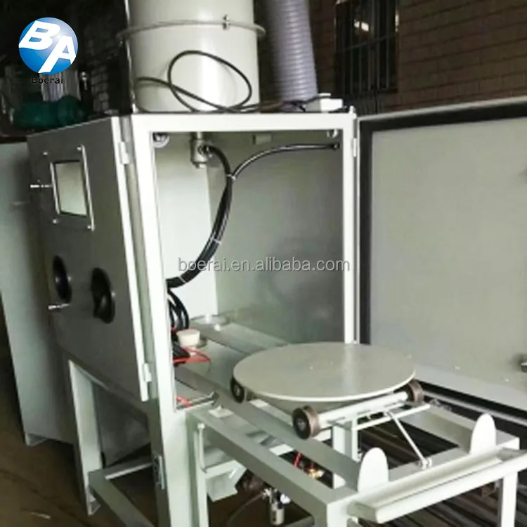 Dry sand blasting machine with two-stage separation device /Degrease, dephosphorize blasting