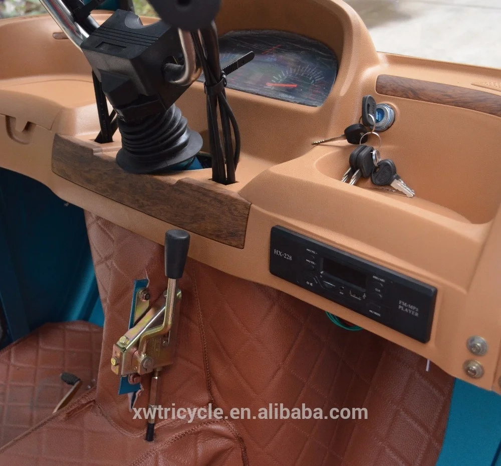 150/175/200/250cc 3 wheel motorcycle, Motorized Driving Type and Cargo Use truck tricycle with rain cover