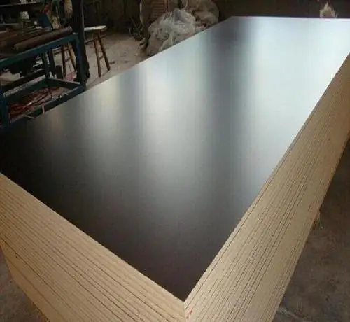 
2440x1220 черно-коричневая фанера с пленочным покрытием по низкой цене 