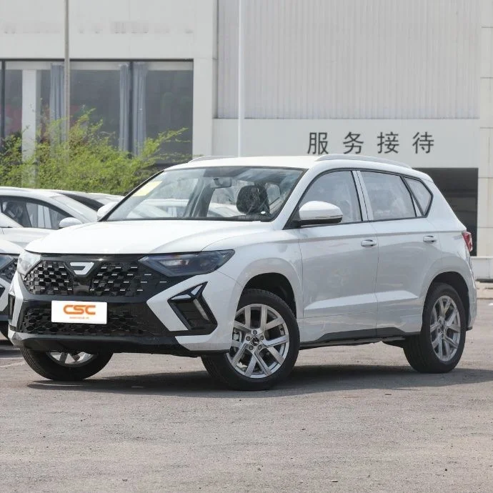 Просторный бензиновый автомобиль с самым высоким рейтингом седан и высококачественный