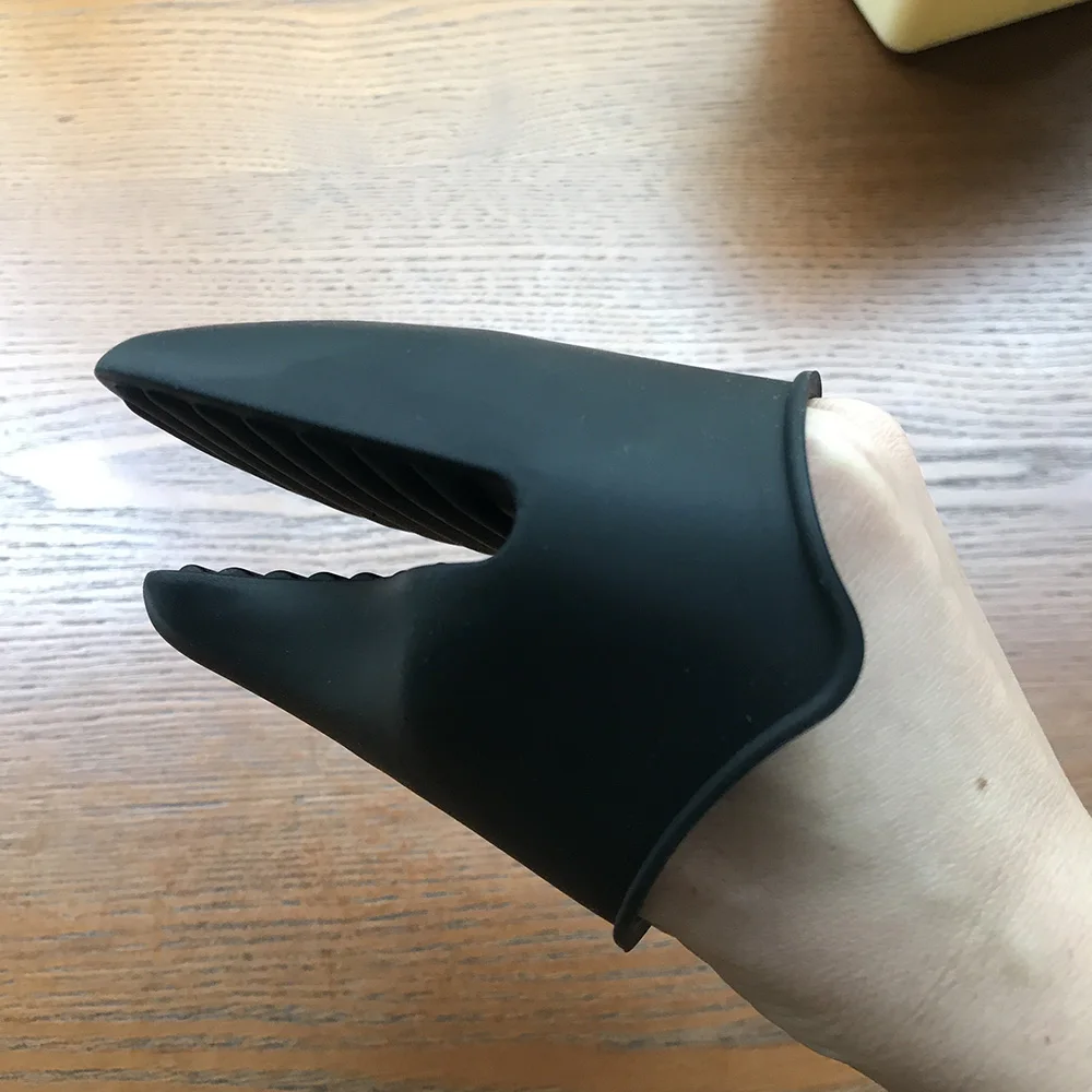 Heat Resistant Mini Silicone Oven Gloves Mitts Pinch Grips Mitts Potholder for Kitchen Cooking & Baking