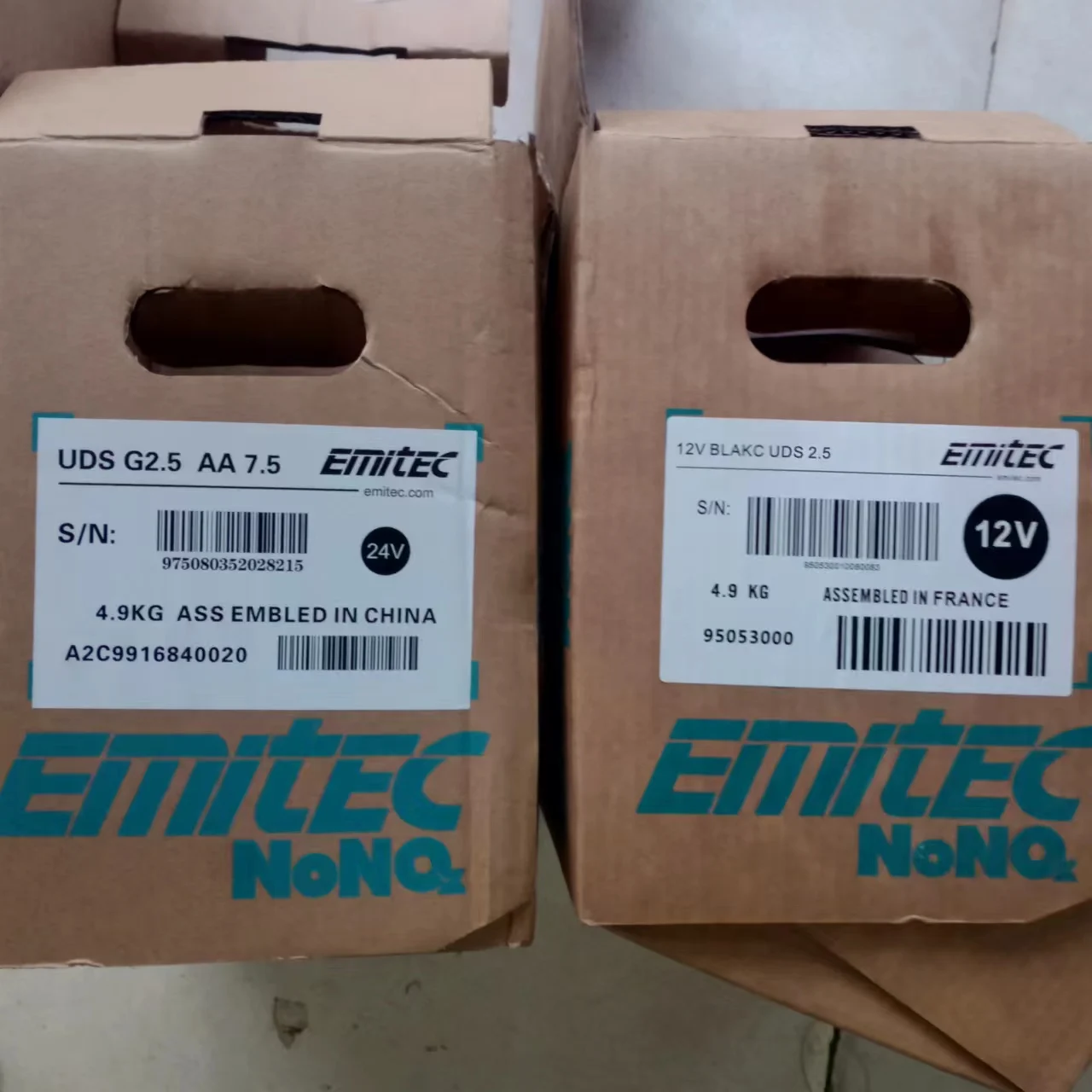 Emitec 12V Black UDS 2 5 CES A034J232 5273337 насос мочевины doser def pump