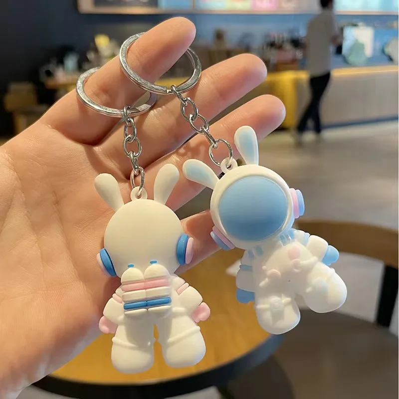 Wholesale 3D cartoon keychain Space Rabbit car key chain cute creative backpack pendant astronaut bag pendant small gift