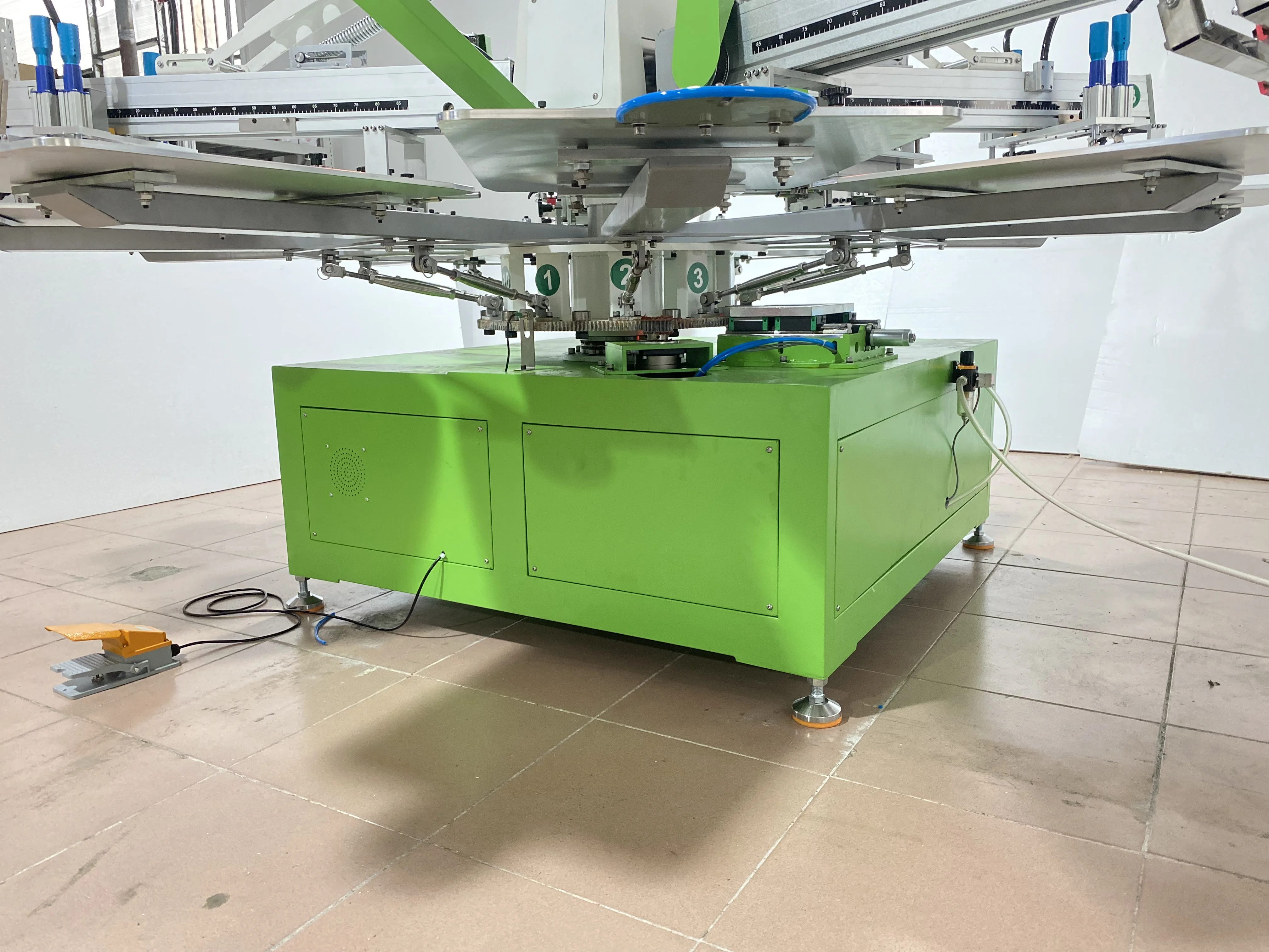 Multi colors 4 color 10 station automatic screen printing machine with 4 Flash Dryer  for t shirt Garments textiles