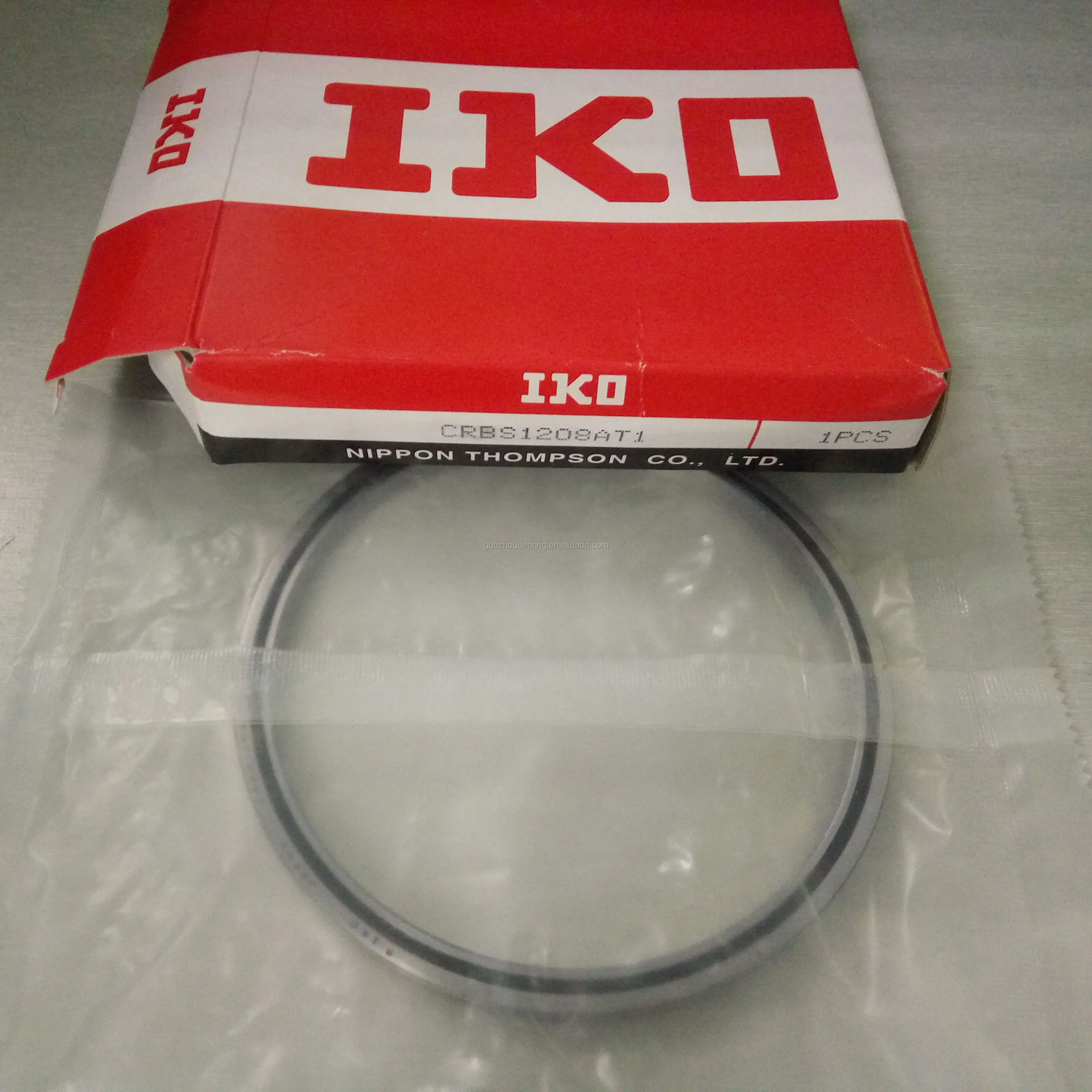 IKO Cross Roller Bearing CRBS1208AUUT1 CRBS1208AT1