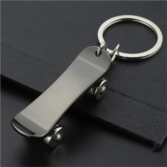Mini Net Red Skateboard Pendant Promotional Holiday Gift Creative Simulation 3D Scooter Metal Keychain