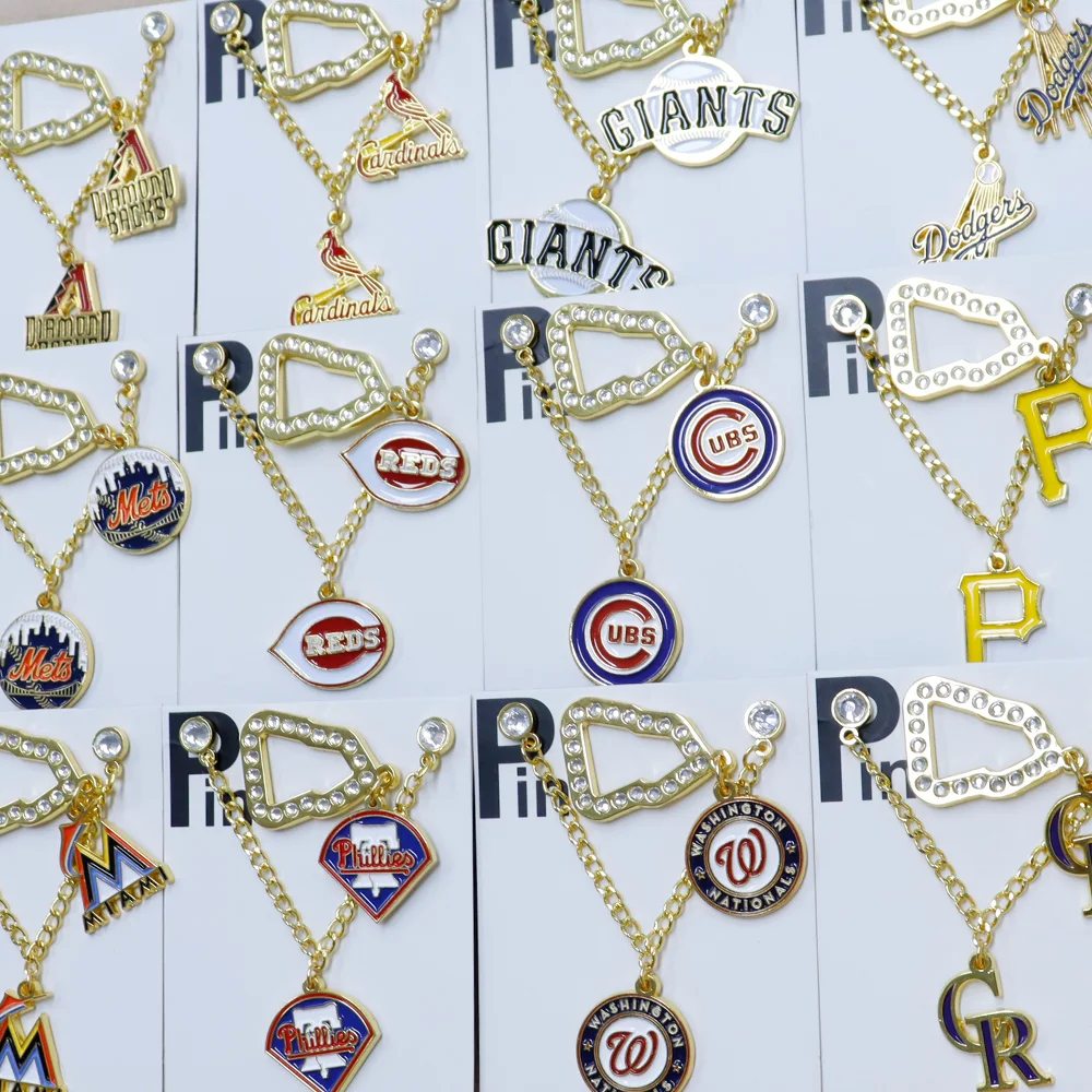 wholesale 2024 pines belicos para gorras new pins for hats mexican hat chain pin