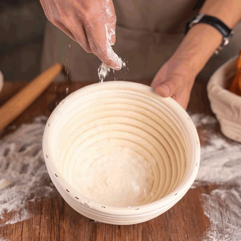 Wholesale 9 Inch Woven Fermentation Bread Rattan Dough Proofing Bread Basket Set Kitchen Sourdough Starter Kit & Silicon Sling