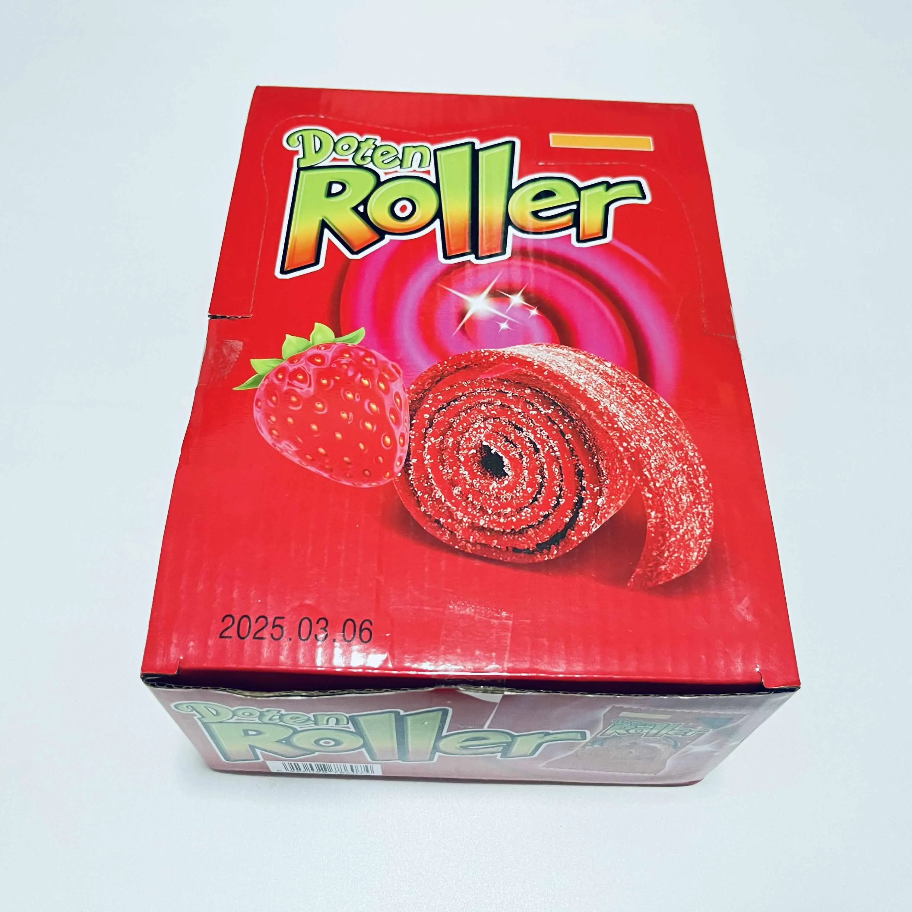 Wholesale Roller Colorful Candy Sour Belt Chewy Candy Fruit Flavored Soft Sour Belts Halal Candy