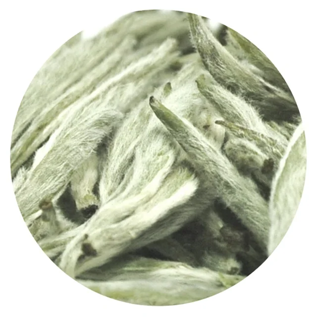 Китайский листовой органический жасмин, серебряный игольчатый наконечник, белый чай