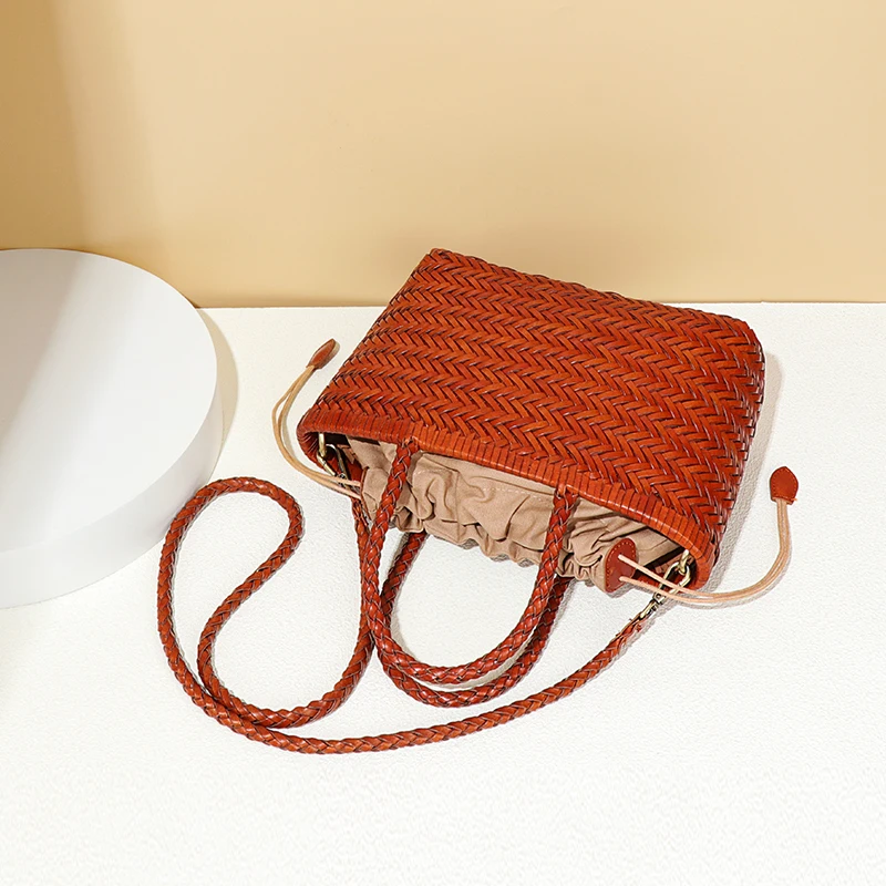 ins hot sale soft genuine leather ladies braided handbag French vegetable basket woven bag head layercowhide handmade rattan bag