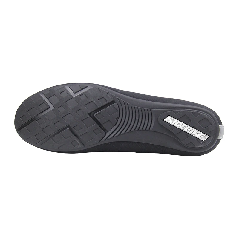 The SV-08, a casual version of the Track Rider Road Unlocking Shoe